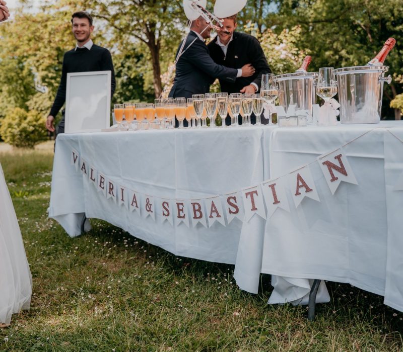 73f9b174-48cc-45e6-a336-676d54f89c90